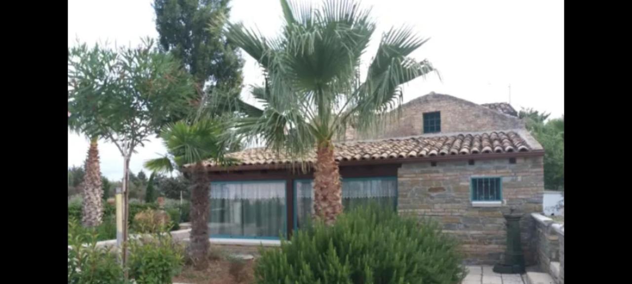 Agriturismo Terranova ピスティッチ エクステリア 写真