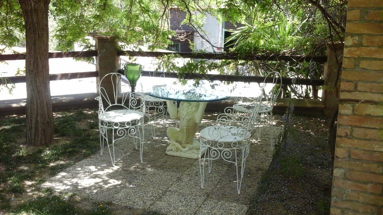 Agriturismo Terranova ピスティッチ エクステリア 写真